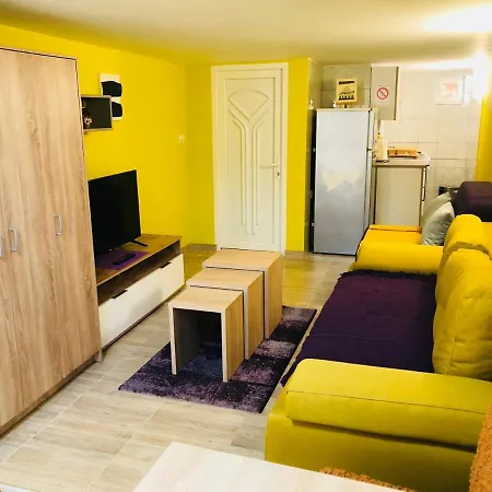 Mistik Apartmanhotel 2*
